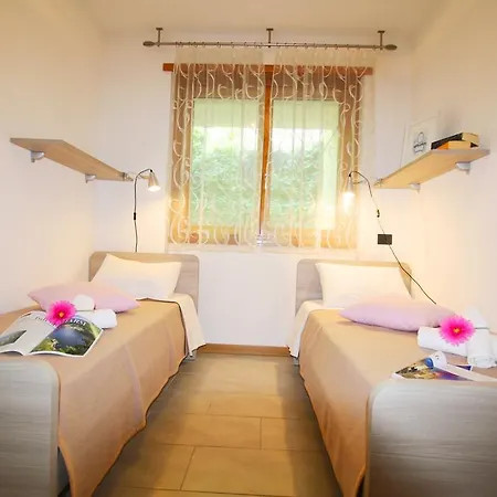 Ferienwohnung Oleandri Dream Argegno Exterior foto